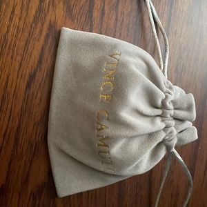 New Vince Camuto Blue Ombré Necklace